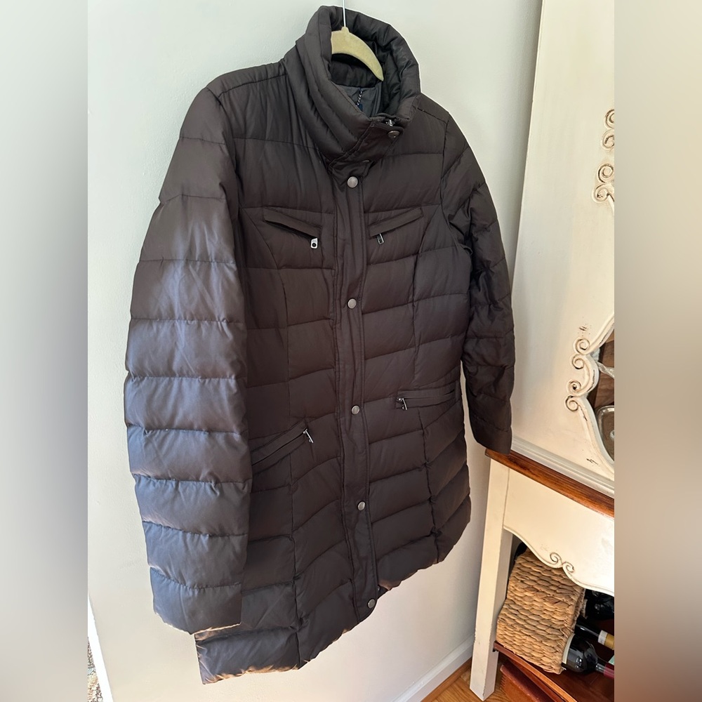 COLE HAAN black down puffer jacket women’s size Large with 4 zip pockets - Picture 2 of 16